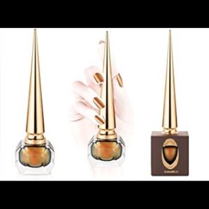 'Scarabée' Three Nail Colour